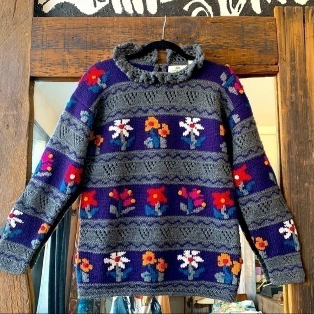 Vintage Hand crochet sweater size M